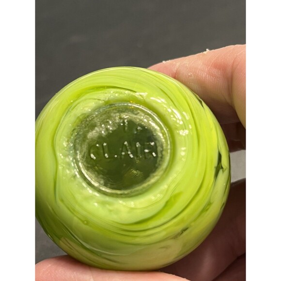 St Clair Art Glass Pear Shaped Paperweight Figurine - Picture 10 of 10